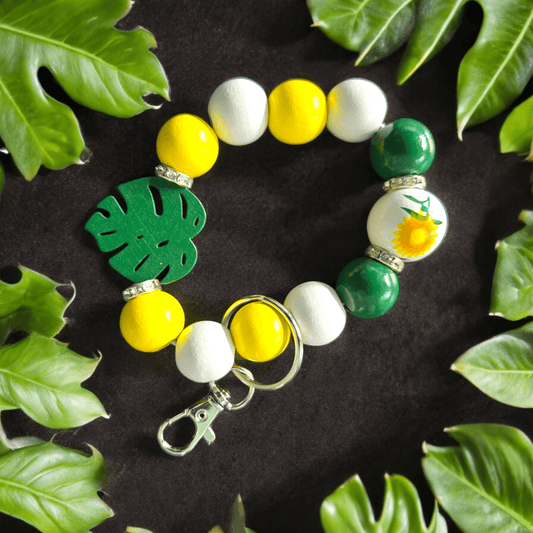 DIY Plant Green and Yellow Wristlet - WaxettyDIY Plant Green and Yellow WristletBeaded