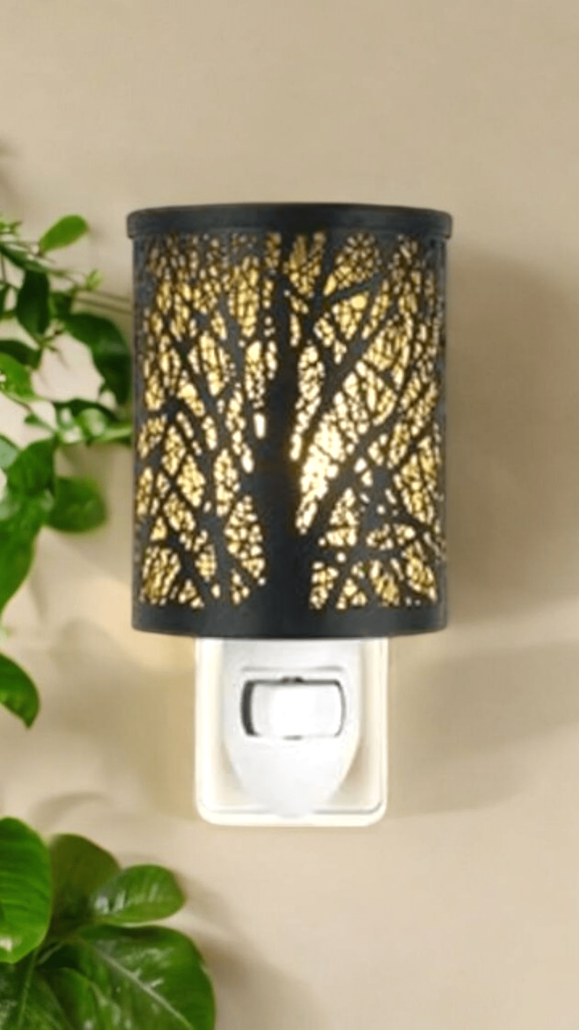 Metal Plug - in Wax Melt Warmer (Tree) - WaxettyMetal Plug - in Wax Melt Warmer (Tree)Wax Warmer