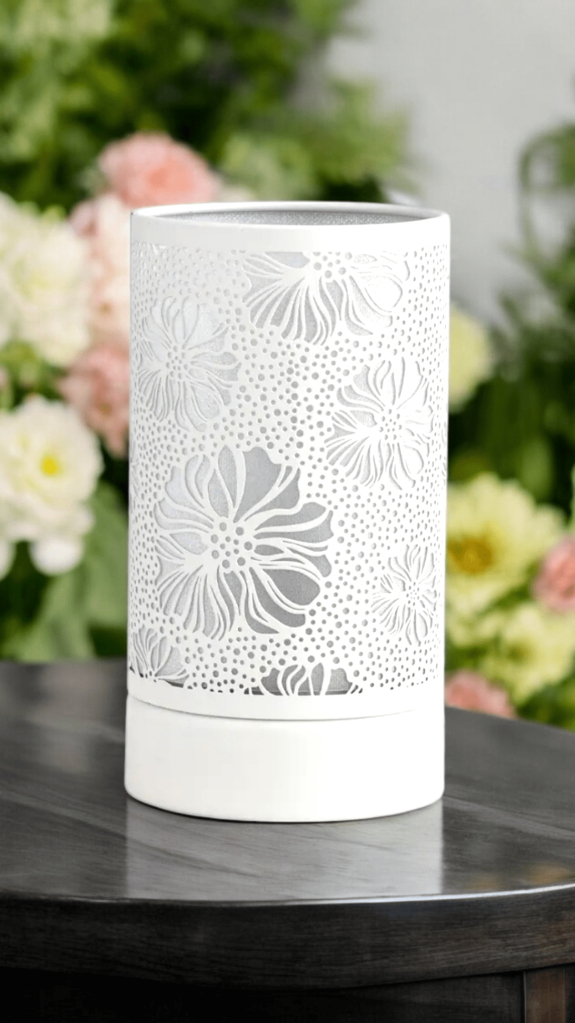 White Flower - WaxettyWhite FlowerWax Warmer